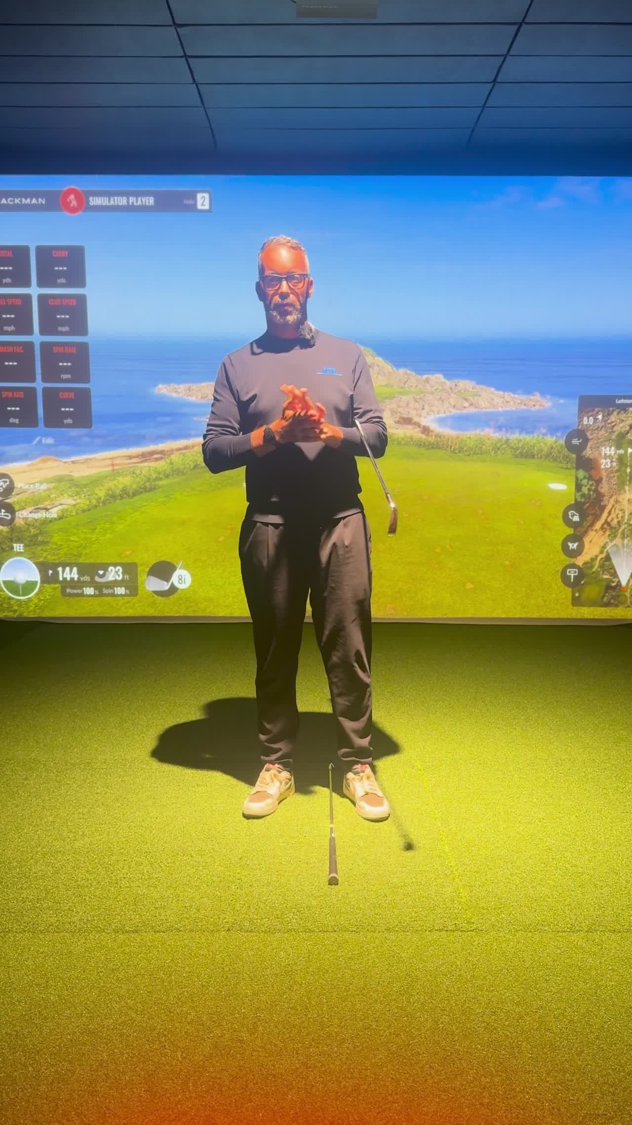 THE 'TOUR PRO' HIP MOVE